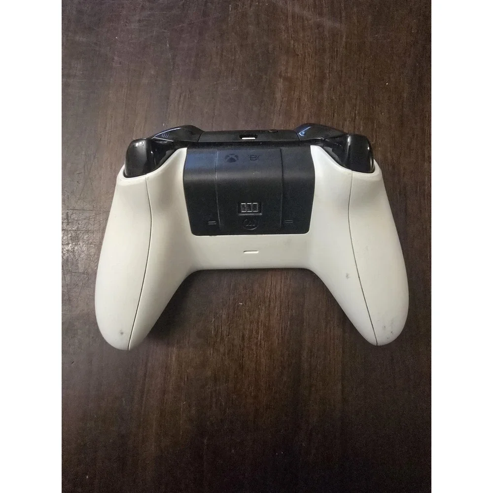 Original Microsoft Xbox One Wireless Controller White - Model 1708 *USED*